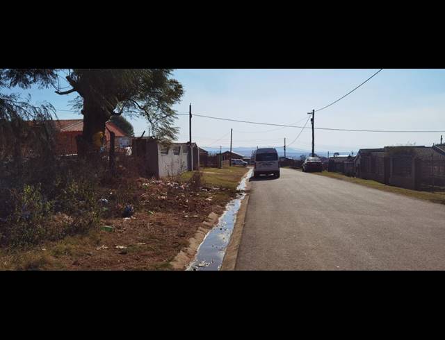 4 BEDROOM FREESTANDING FOR SALE IN MPOPHOMENI